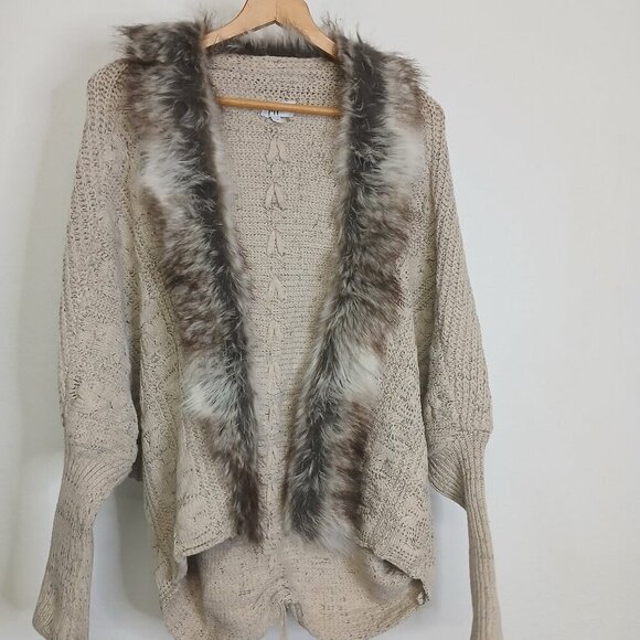 Military Hippie Faux Fur oversized sweater with drawstring size 1x/2x - Picture 1 of 12